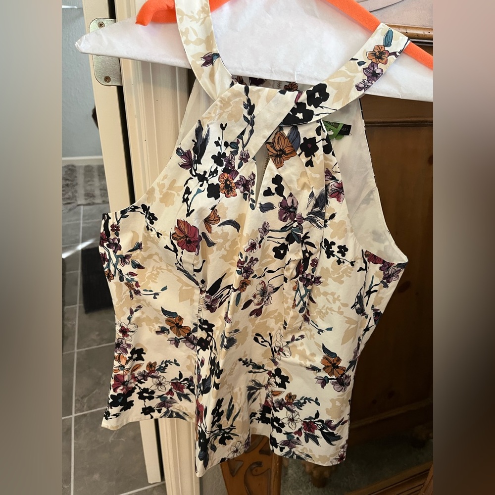 White House Black market floral pattern tank.